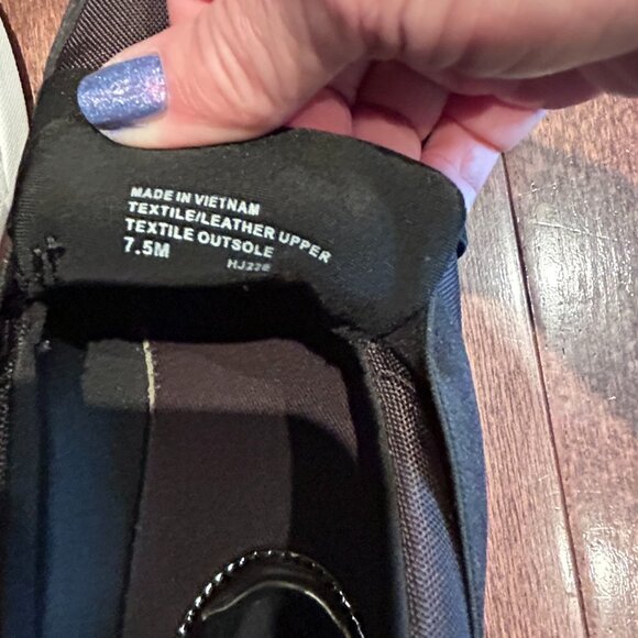 Michael Kors Slip On Sneakers with Elastic Bands - Picture 6 of 8